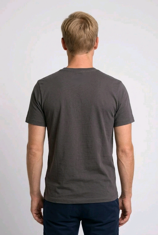 Man wearing a dark grey nike t-shirt with