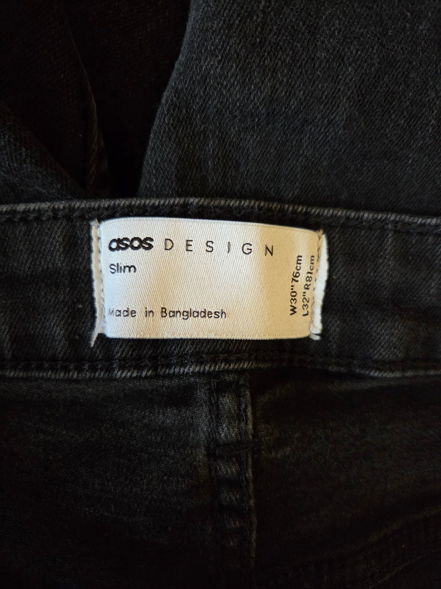 ASOS Design Size label