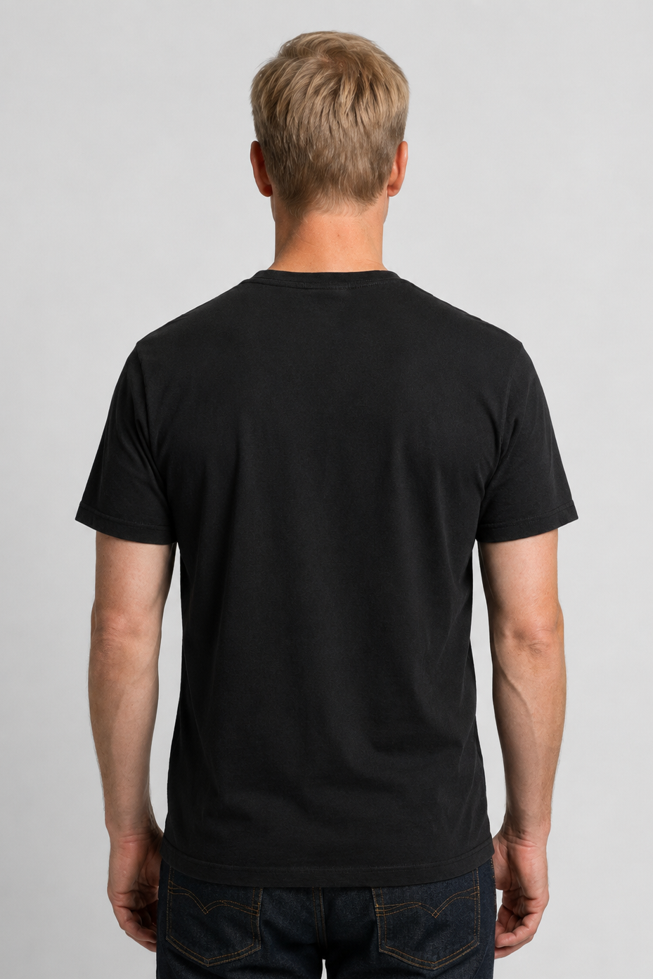 Man wearing a black t-shirt