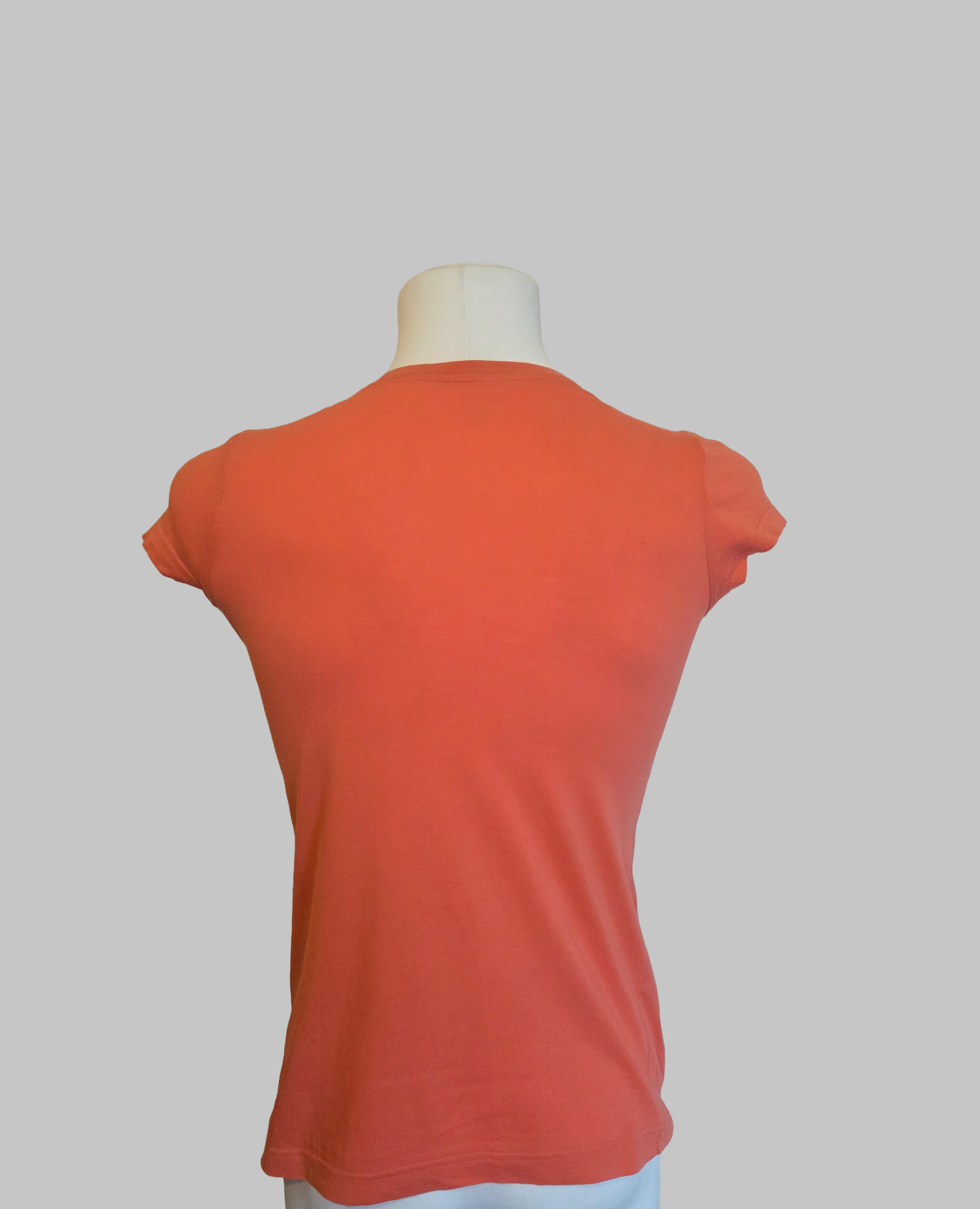 Reebok Graphic V-Neck T-Shirt – Orange – Size- UK-Medium