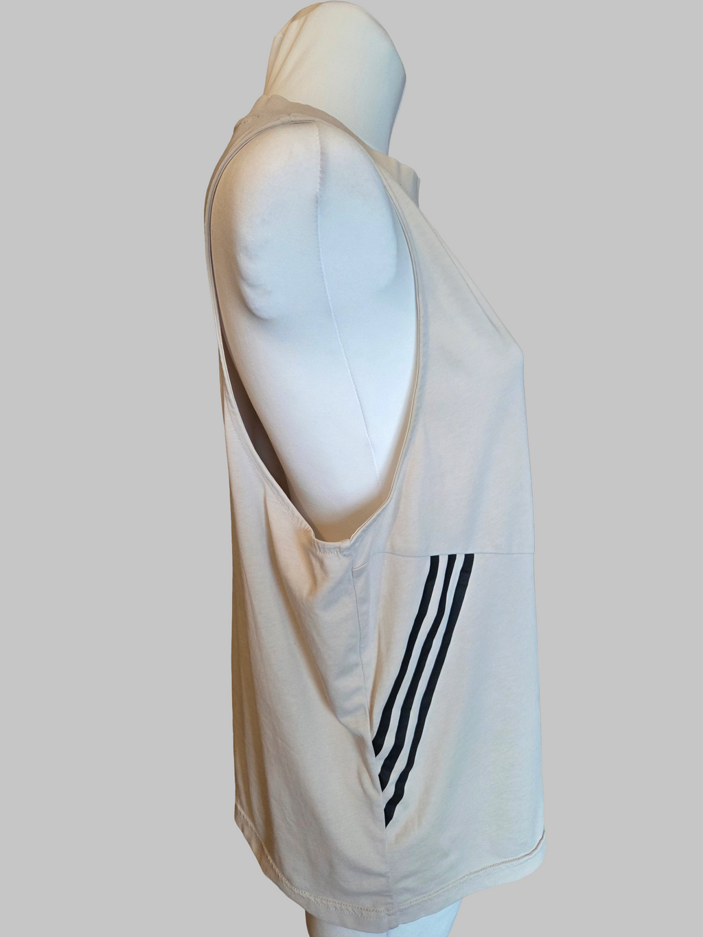 Adidas Primeblue Sleeveless Activewear Beige Tank Top – Size - UK-Medium (12-14)