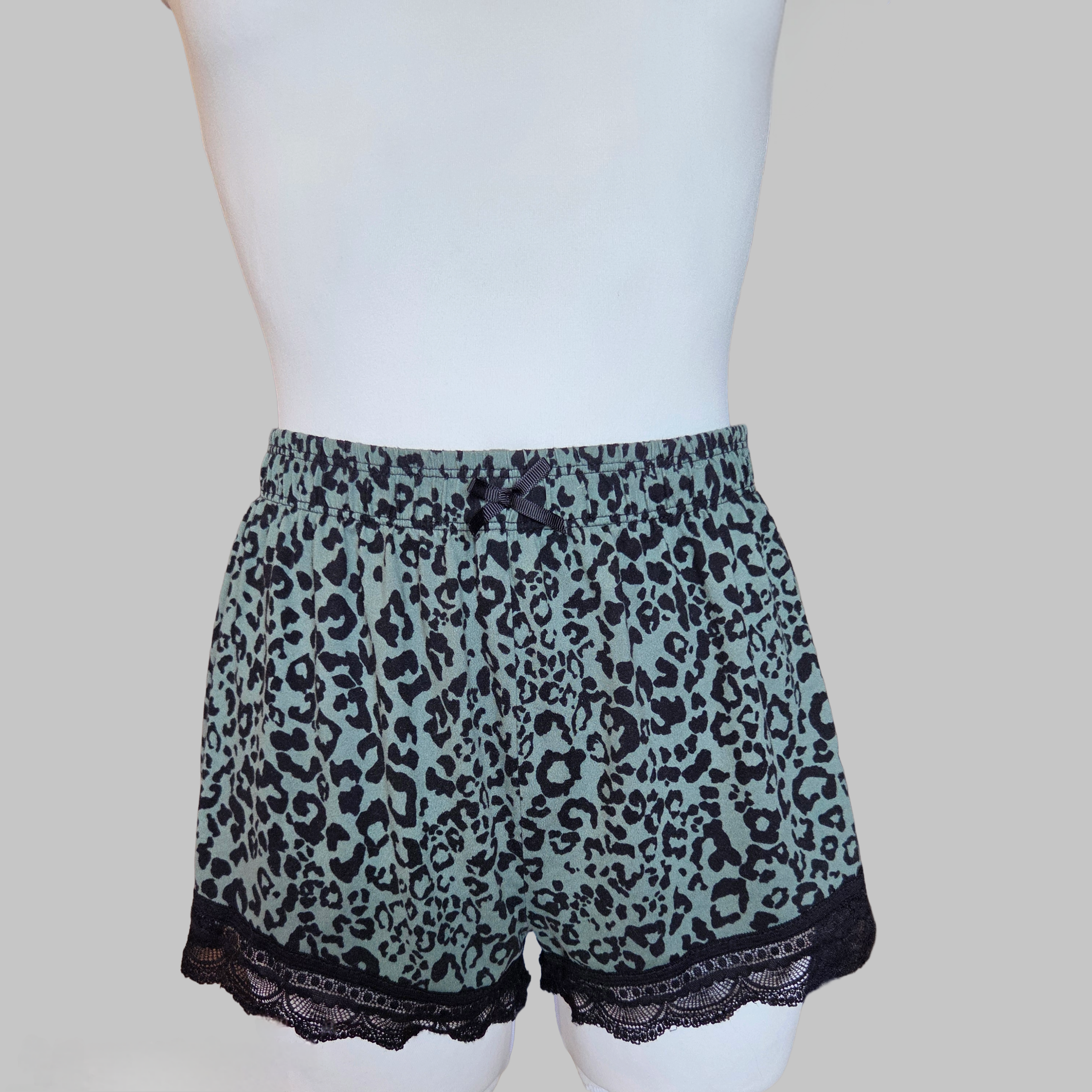 Primark Green & Black Leopard Print Lace Trim Cami Shorts Pyjama Set - Size - UK-Small ( 10-12 )
