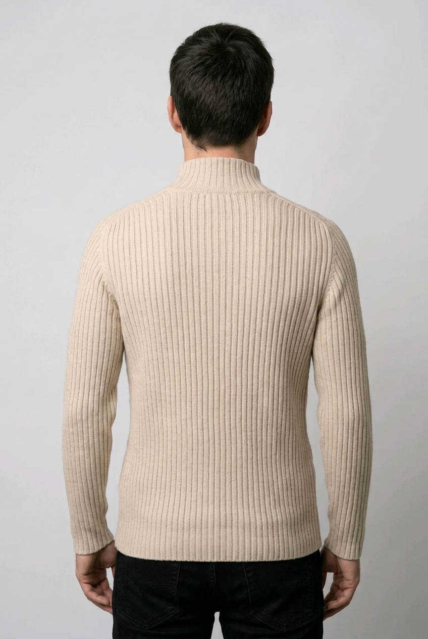 Man wearing a beige ribbed sweater 