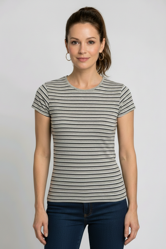 Woman wearing a striped t-shirt and blue jeans 