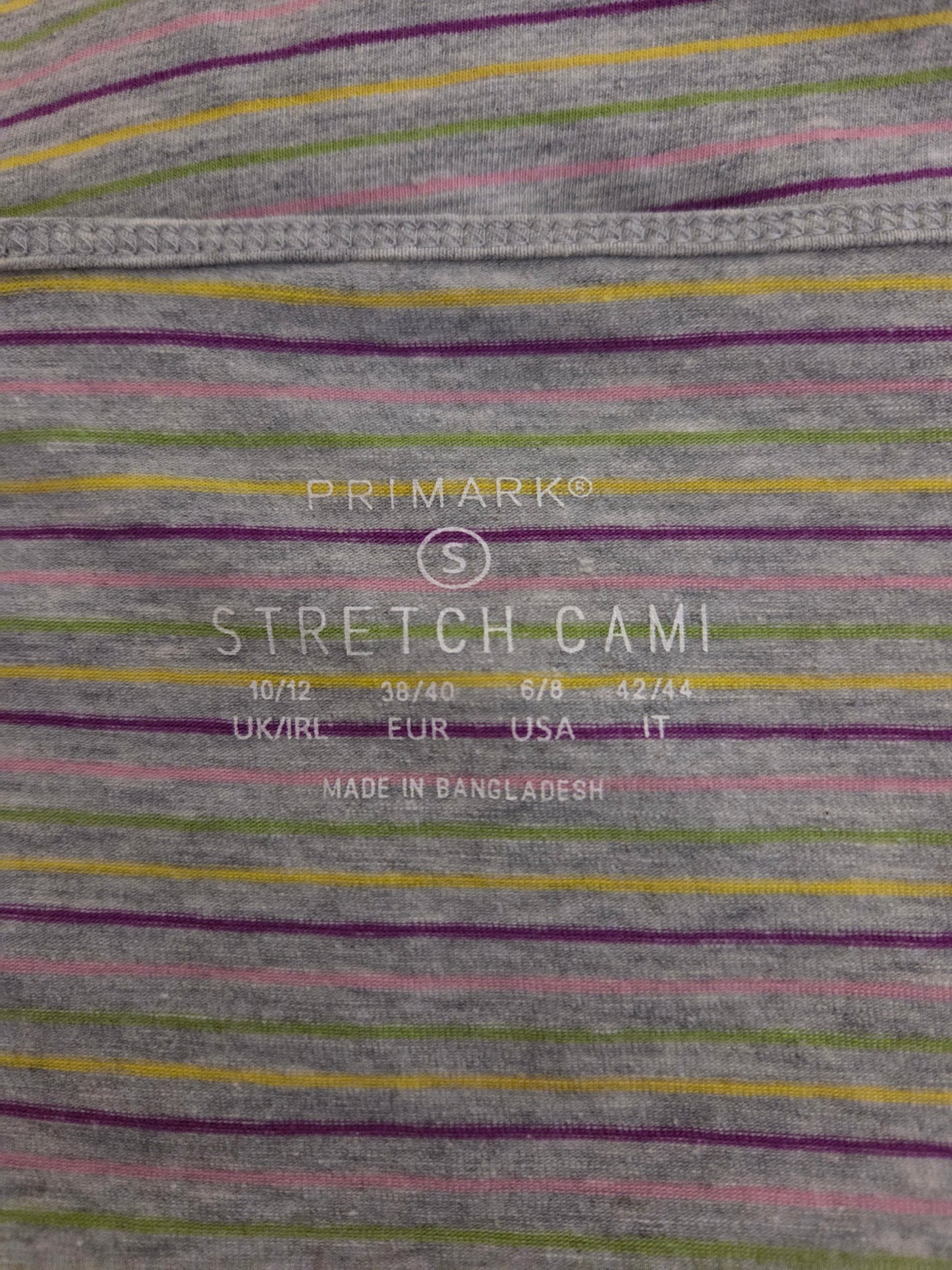 Close-up of Primark size label 