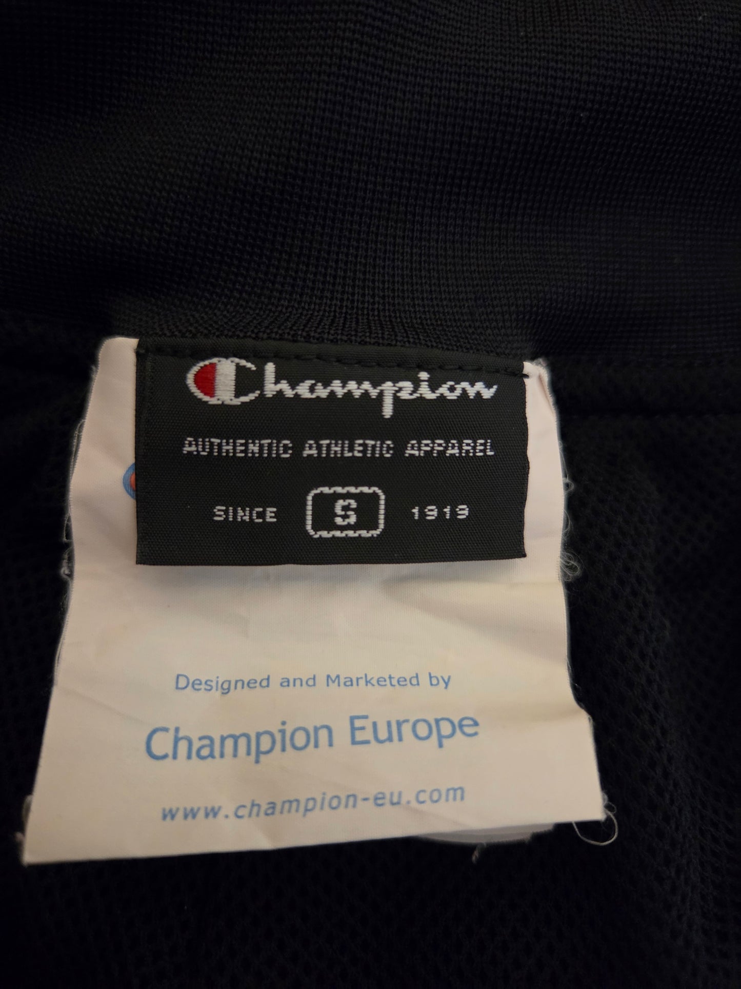 Champion size label
