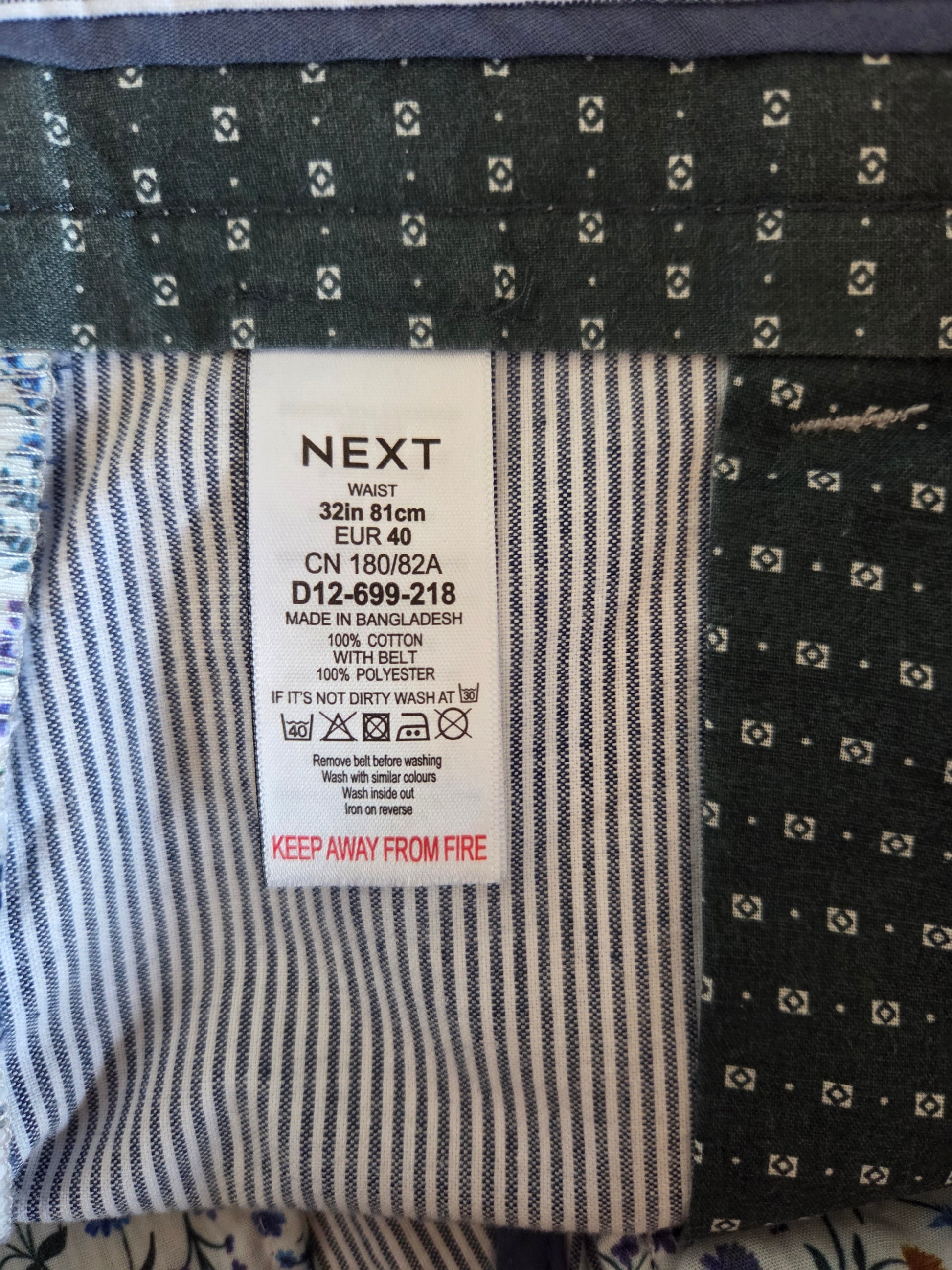 Next size label