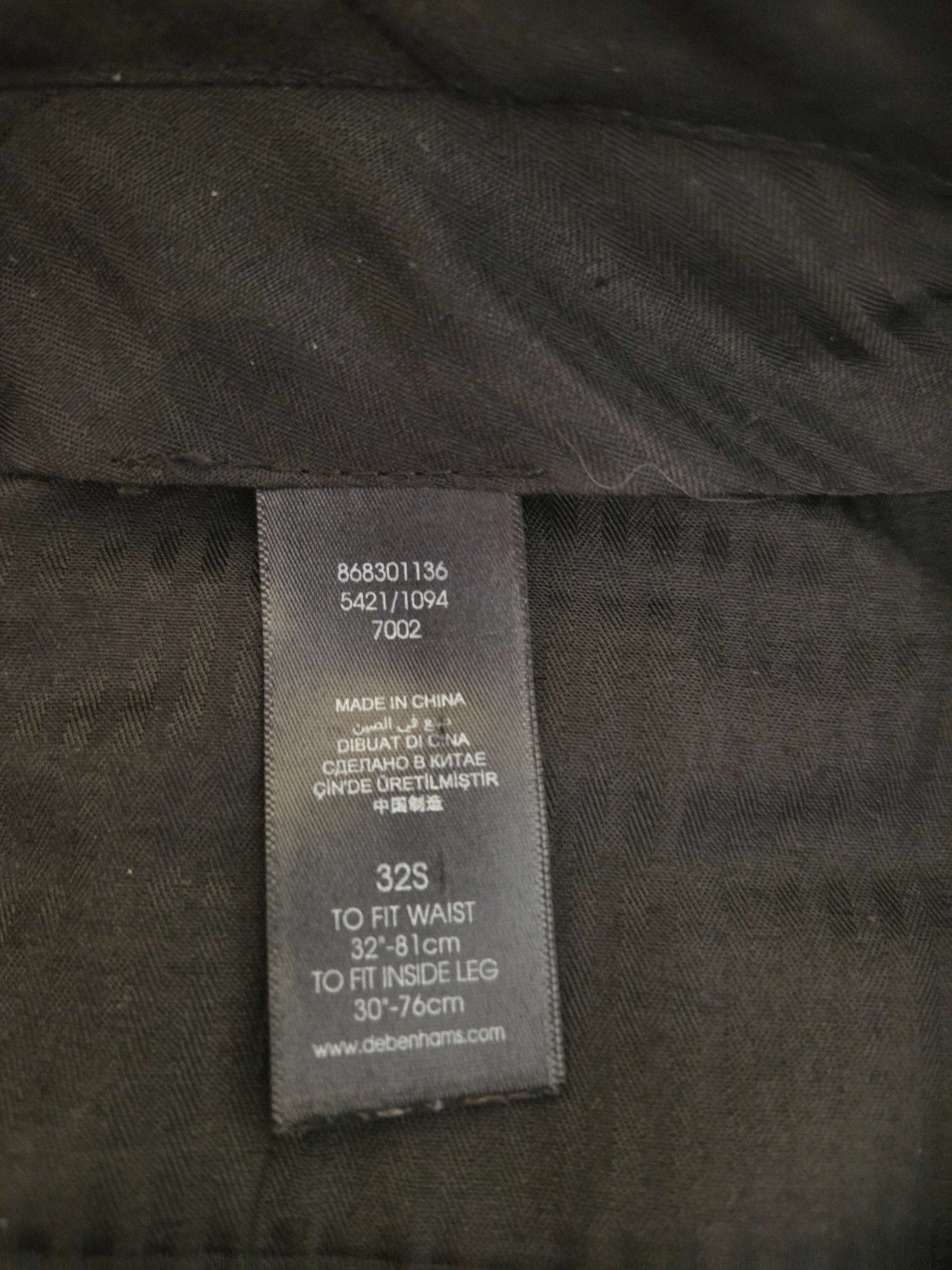 Red herring grey trousers UK W32 L30 pre-loved clothing size tag
