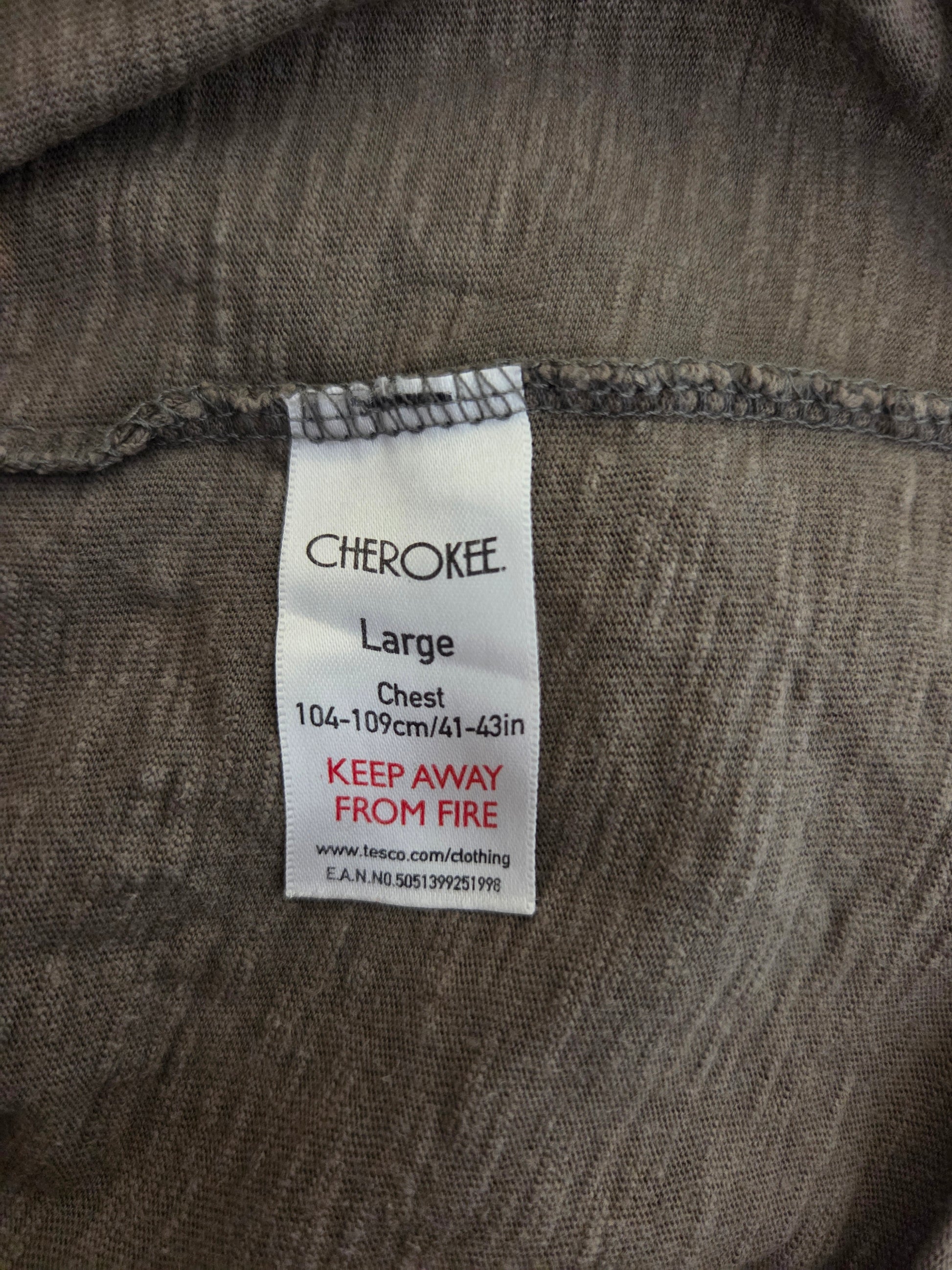 Cherokee UK size label on a khaki green t shirt, pre-loved