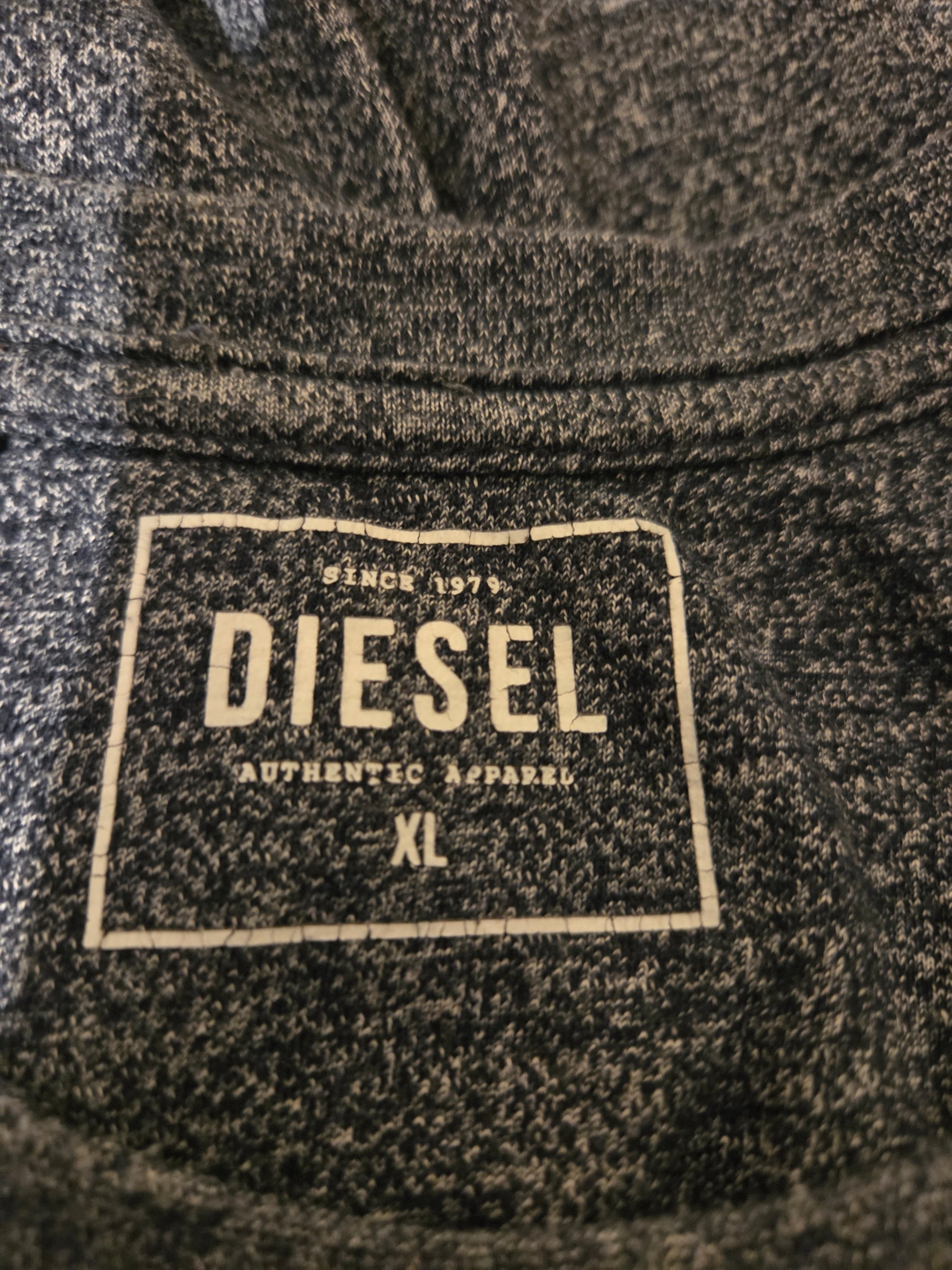 Size label of a diesel t shirt