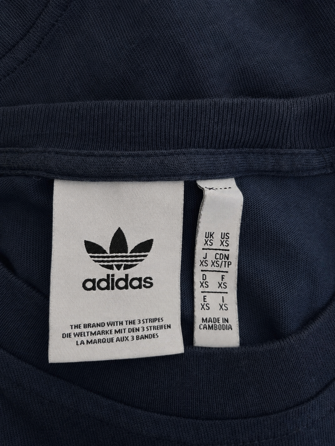 Adidas size label